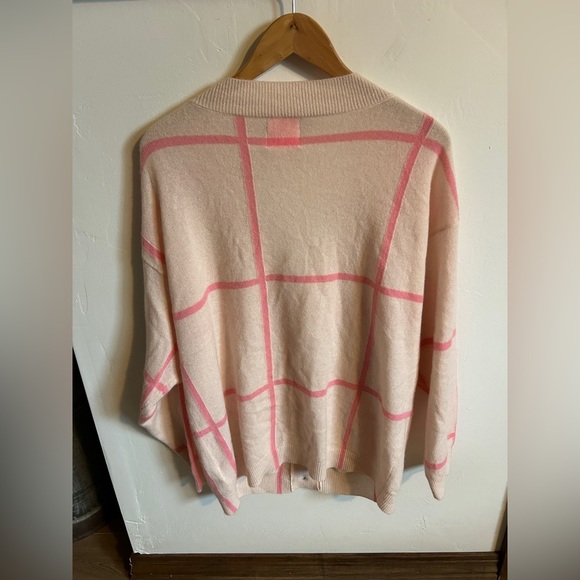 CRUSH Cashmere Cardigan Sweater - Picture 5 of 6